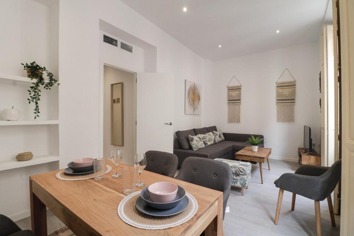 C93 - Trendy Two Bedrooms In Ollerias Μάλαγα Εξωτερικό φωτογραφία